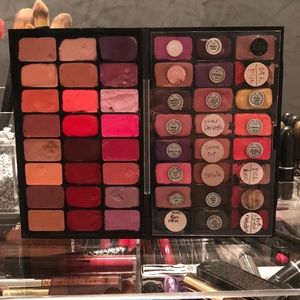 Mac lipstick palette